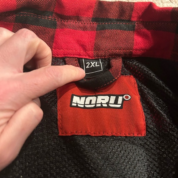 Noru men’s button up shirt 2XL with padding in elbows! - Picture 2 of 3